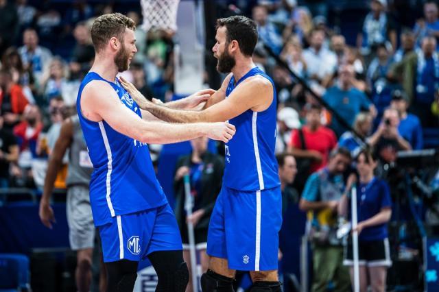 1692696269477083546.jpg OwWuUP3qMEqS7E_c-8WrUg.jpg