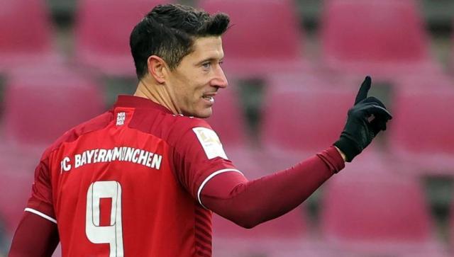 九游体育-FIFA评选得分：莱万小胜 图赫尔满分 门迪平分当选