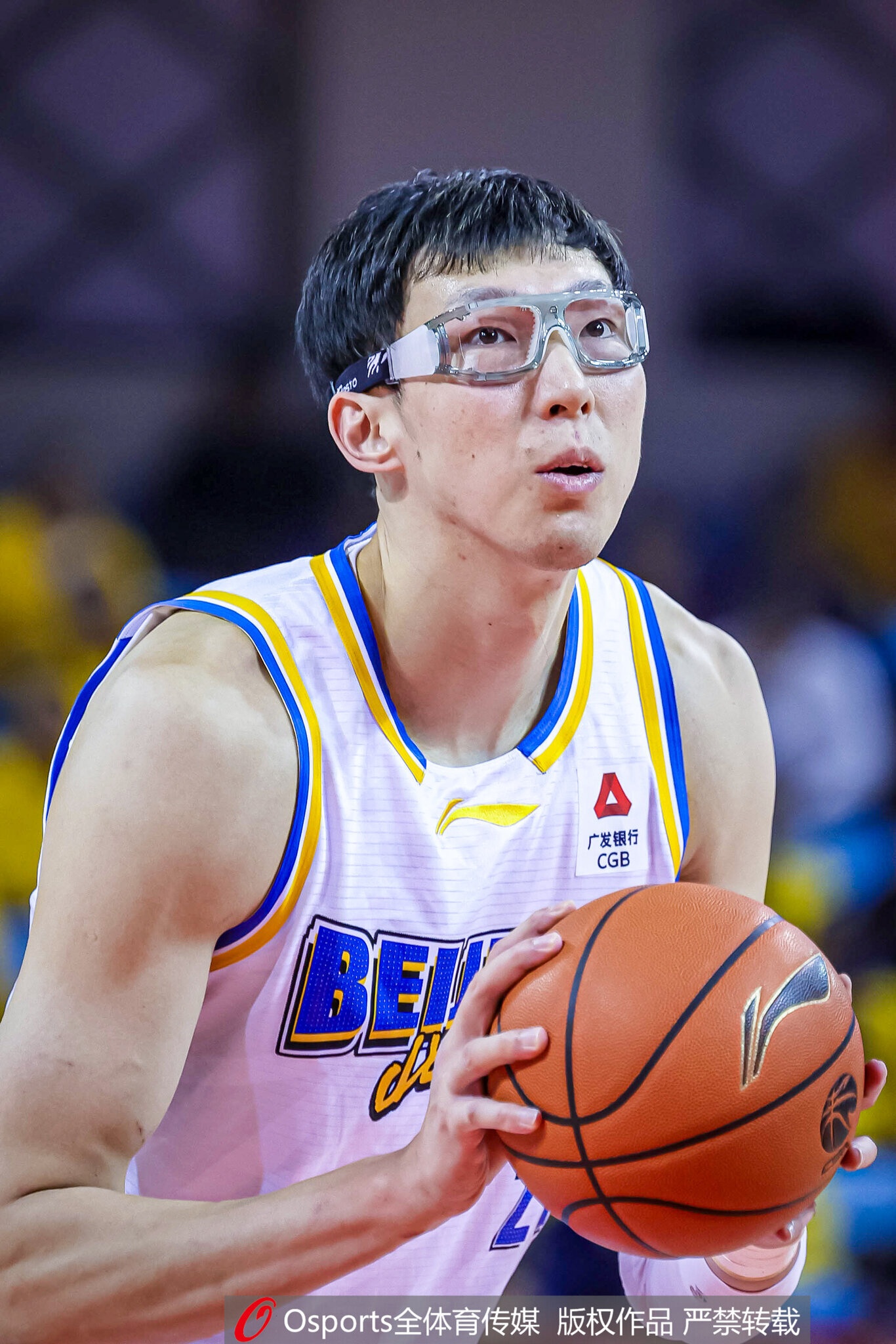 九游网站入口官网-状态不佳但好在赢了！周琦7罚1中&amp;运动战3中1 仅得3分9板1帽